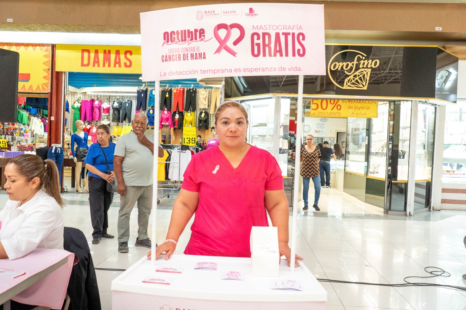 Modulo Rosa para detectar cancer de mama en Plaza Cachanilla - The Baja ...