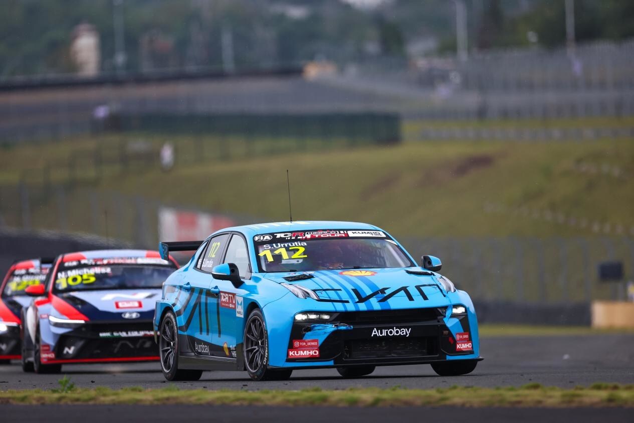Lynton Racing Success on Podium: Lynk & Co Cyan Racing Wins the Race in Zhuzhou - The ...